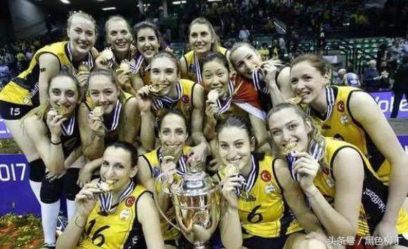 国际巨星范！朱婷赛后狂秀英文，她已成全世界的朱婷