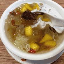 来一碗潮汕人独有的甜汤,给大家展示一碗潮汕人的甜汤