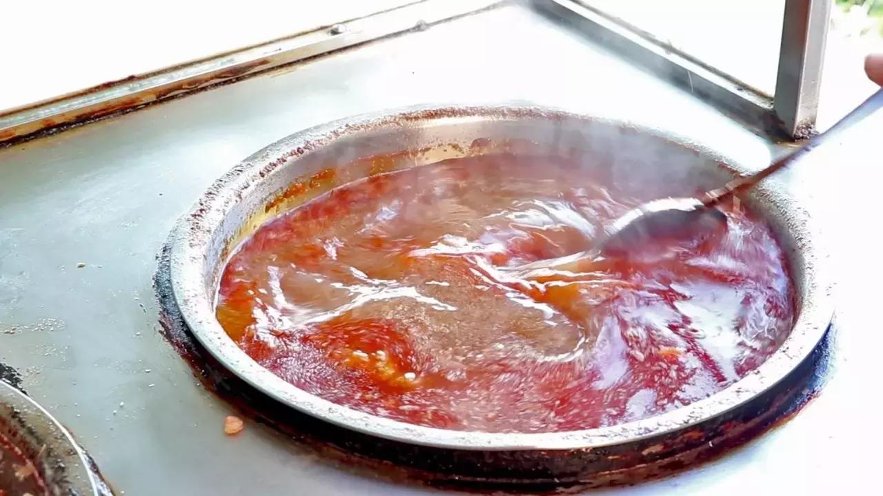 百万厦门人夏天最惦记的一碗面！一锅虾汤熬了20年！