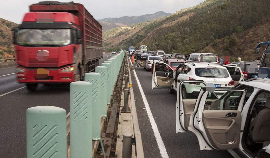 mpv与suv属于什么类型车,mpv与suv哪个适合长途