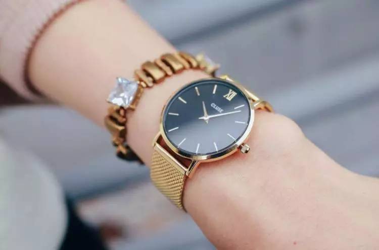 推荐一款小众好看的手表,一些颜值高的小众手表
