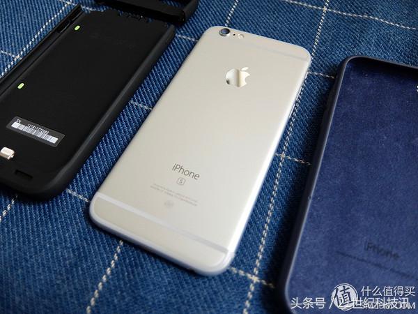 再也不想携带移动电源，又想iPhone电力满满？你可以这样做