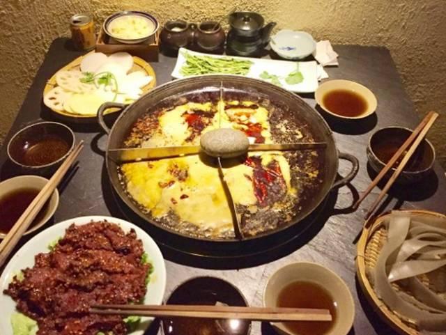 重庆渝中区十大必吃饭店,重庆不能错过的三家火锅店