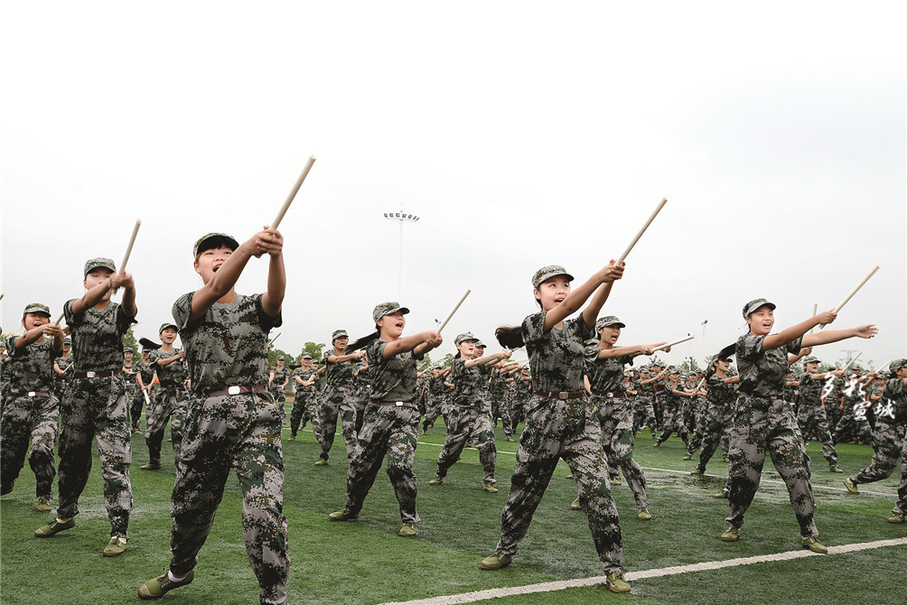 中学生军训的意义与重要性,军训教官调皮的重要性