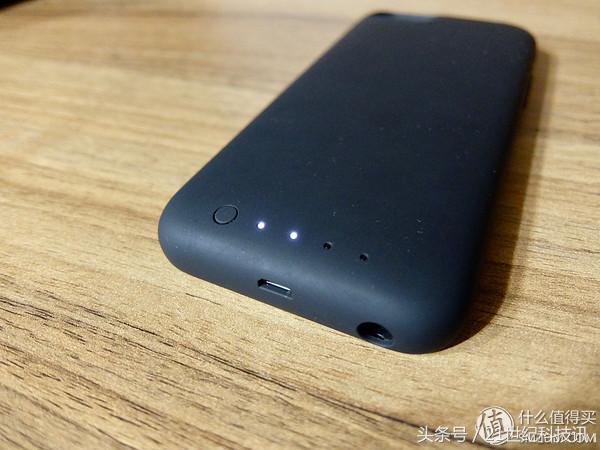 再也不想携带移动电源，又想iPhone电力满满？你可以这样做