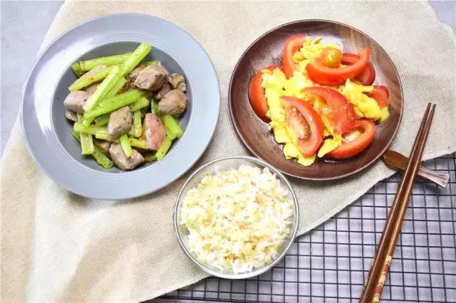 增肌饮食食谱大全图片,新手减脂增肌食谱保存