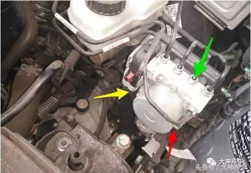 汽修发动机机舱部件详解,汽车发动机舱全部零件名称图解