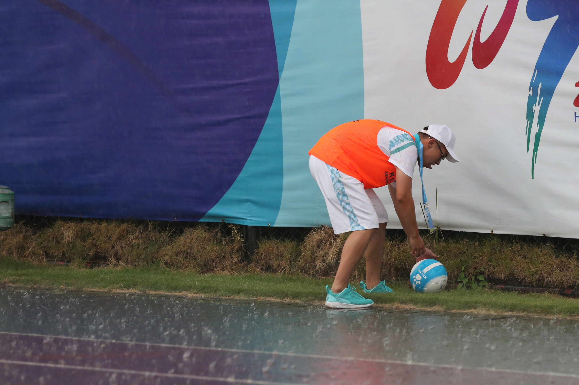 女子足球比赛精彩瞬间集锦（文末附谢震业赛事预告及抢票方式）