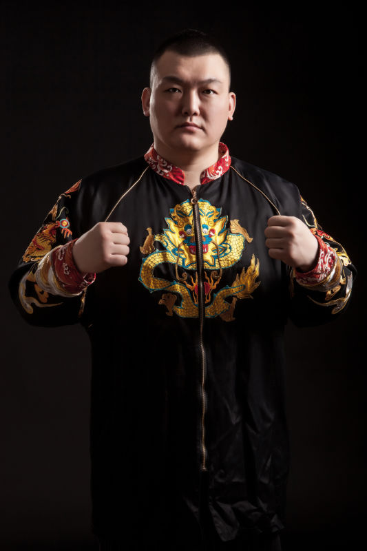 武僧一龙与张君龙,武僧一龙与泰森比赛