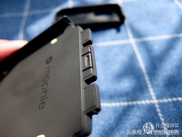 再也不想携带移动电源，又想iPhone电力满满？你可以这样做