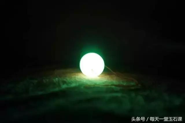 慈禧头上四颗夜明珠,慈禧口中的夜明珠去哪里了