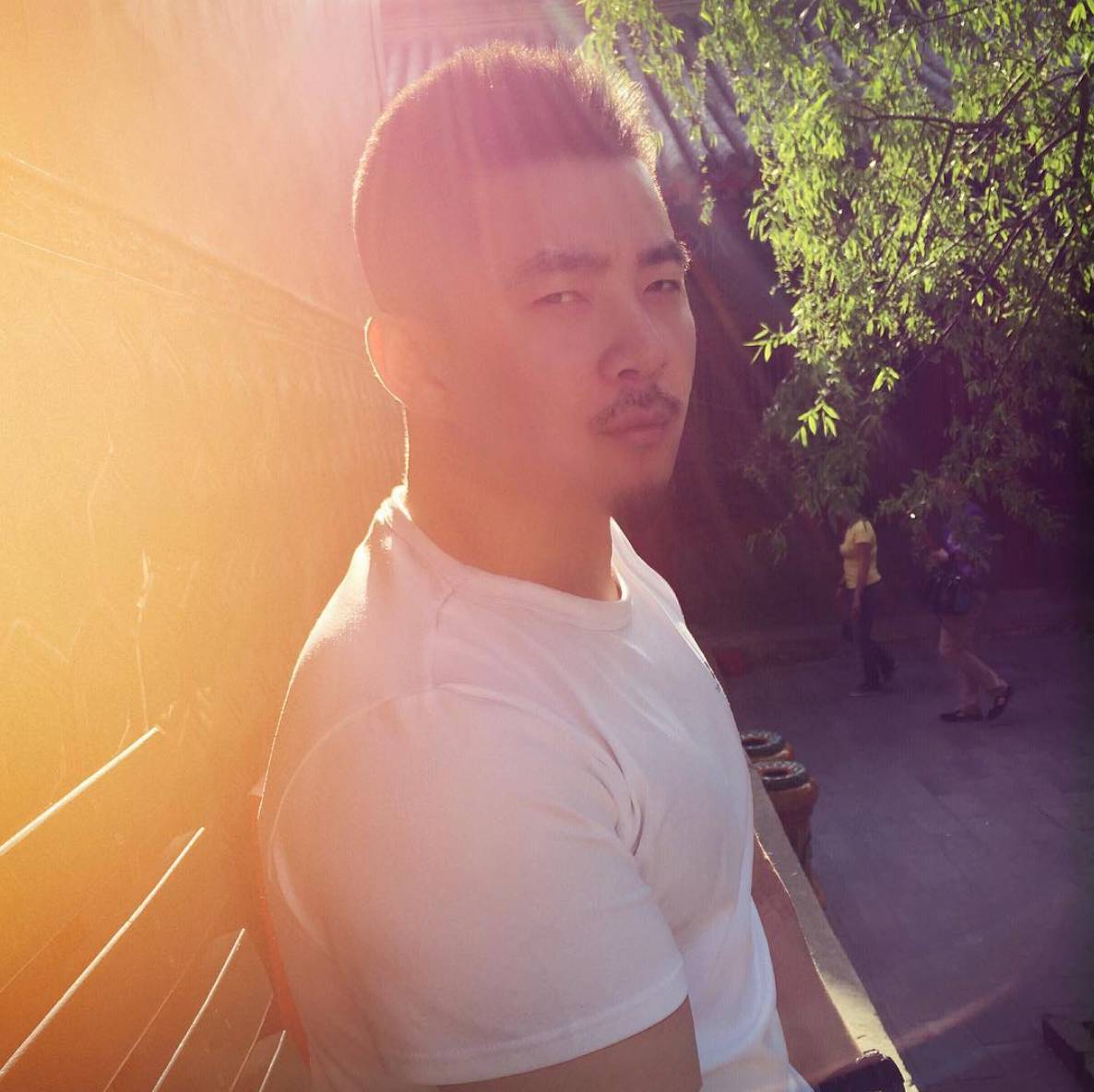 高粱地里的野汉子，不仅仅身材很正