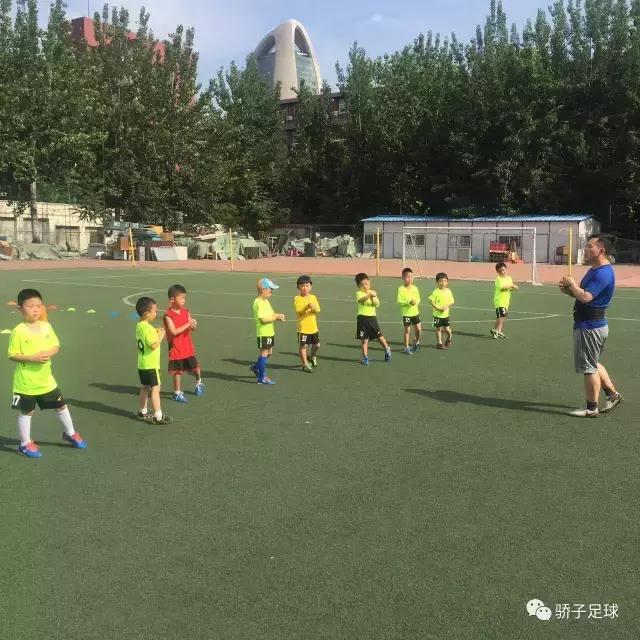 足球训练家长告知书,足球启蒙训练要注意什么