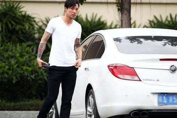 国足杨旭座驾,国足选手座驾