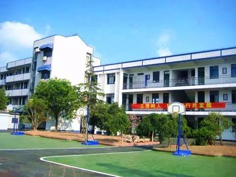 上海被称为模范的学校你知道几所,多所高校被通报批评