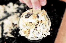 向甜美势力低头！冰激凌色小冰箱看得人齁甜齁甜！