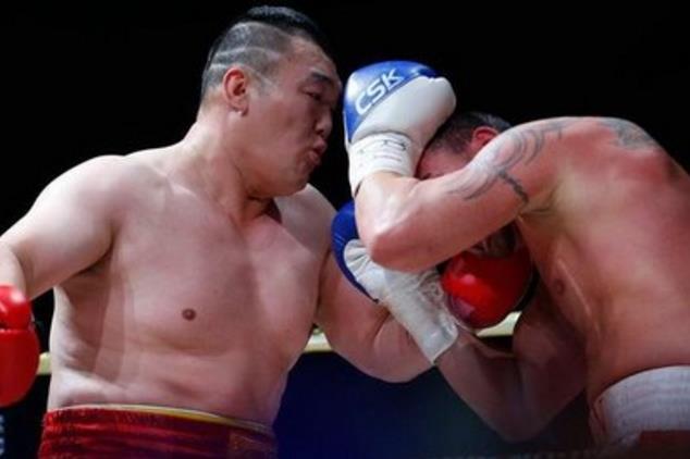 武僧一龙与张君龙,武僧一龙与泰森比赛