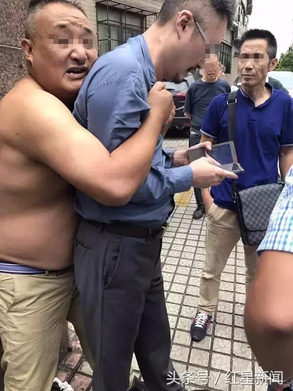 708次竞买，33万人围观，一部未格式化二手iPhone7司法拍卖拍出27万