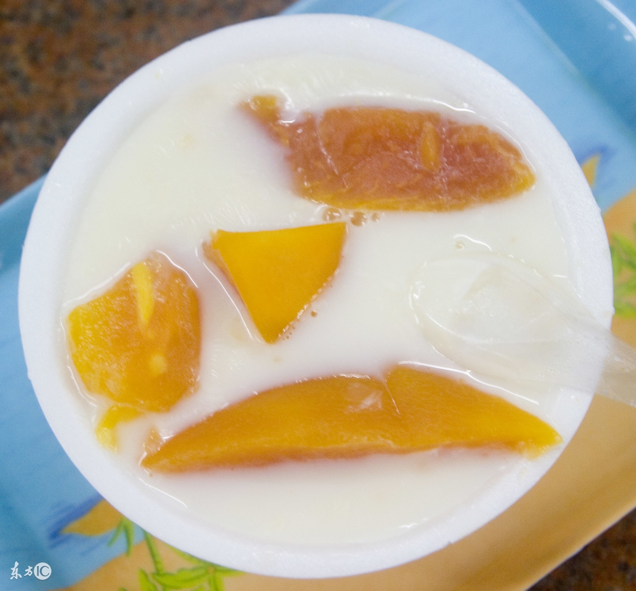 揭秘四种肌肤类型的自制面膜配方,如何做自用温和补水面膜