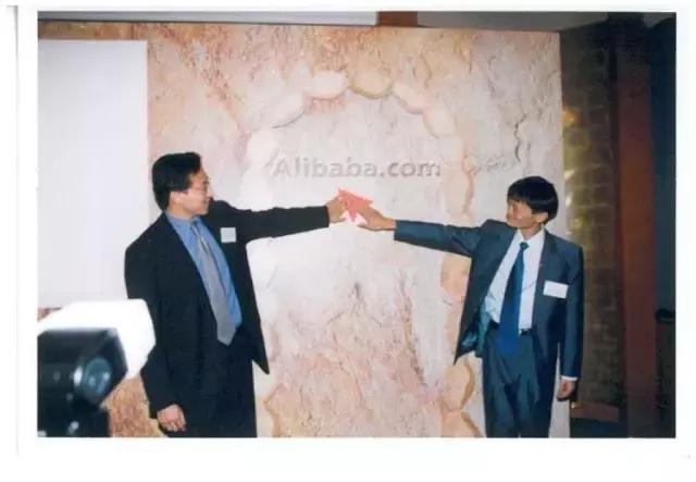 马云湖畔花园150平方米,马云的湖畔花园