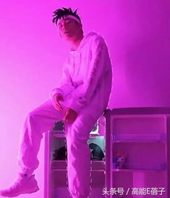 直男喜欢唱周杰伦陈奕迅,最近陈奕迅周杰伦