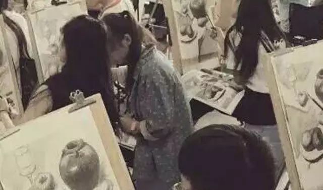 留不住你还能留住什么,你舍不得扔掉的衣服