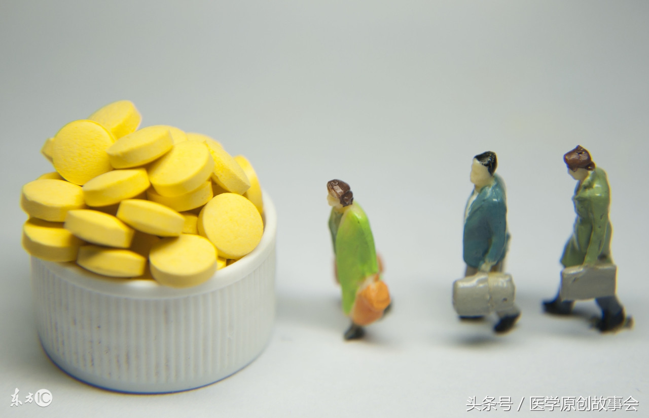 24岁女孩感染多种妇科病,18岁少女患上妇科病