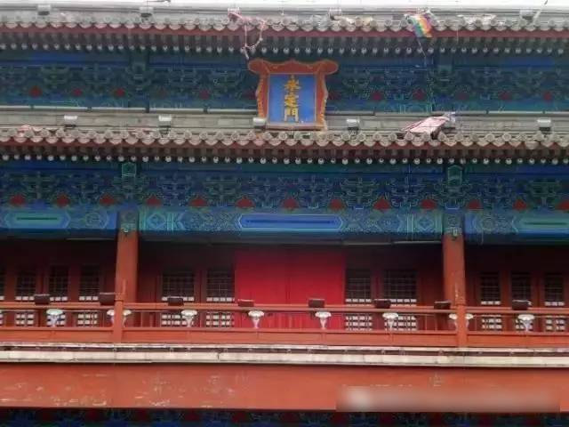 姥姥不疼舅舅不爱的人是什么性格,姥姥不疼舅舅不爱爸妈爱妹妹