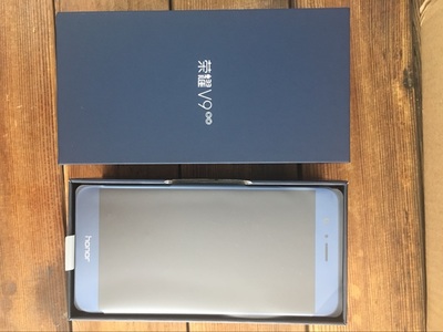 光荣v9录像不清晰,华为手机光荣v9支持无线快充吗