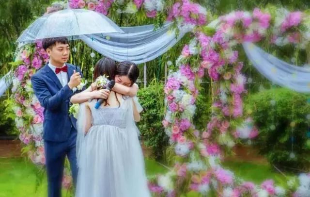 留不住你还能留住什么,你舍不得扔掉的衣服