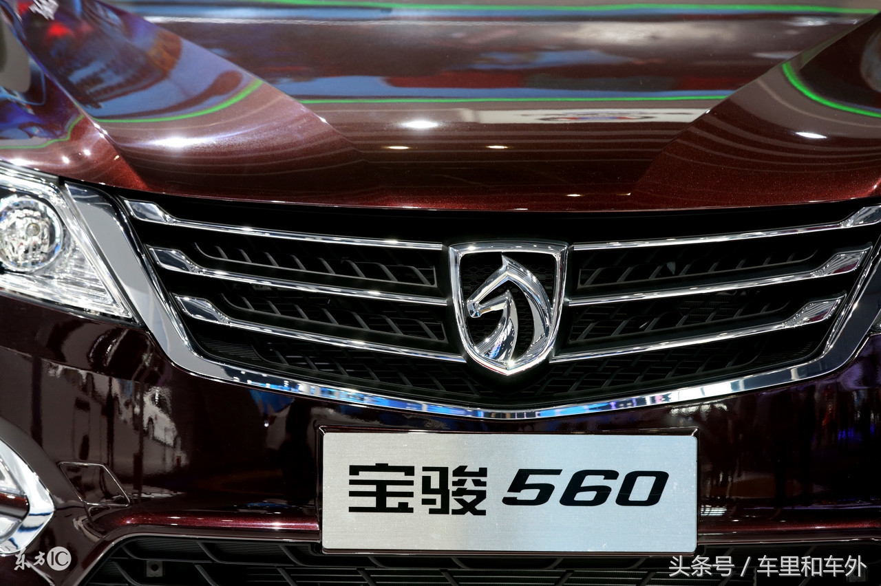 野马法拉利保时捷车标的区别,法拉利和野马的标志怎么区别