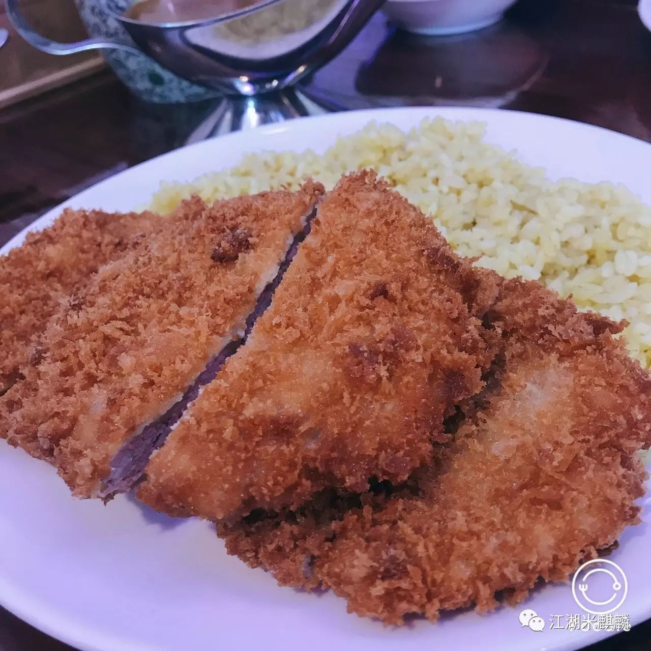 这家店猪排饭酱汁装在“阿拉丁神灯”里，还是22年前的味道！