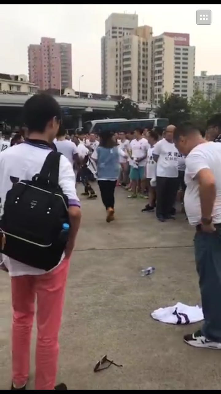 泰达客场补贴惹出笑话，胡闹上海滩让谮球迷真丢脸！