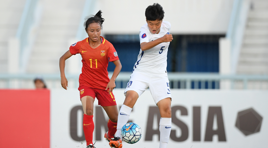 女足读秒绝杀韩国夺冠,中国女足重夺亚洲杯冠军张琳艳