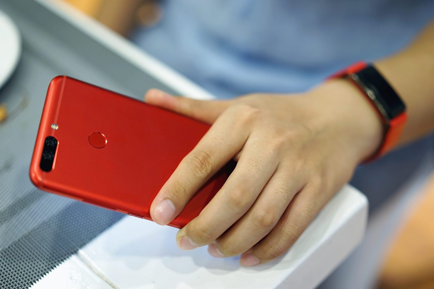 光荣v9游戏评测,光荣v9升级鸿蒙系统后评测