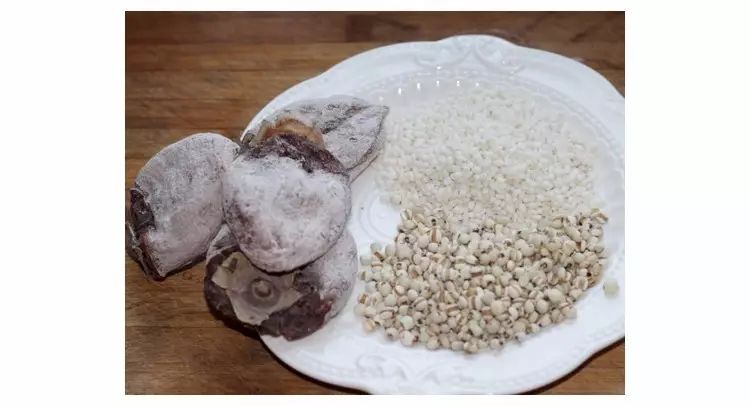 湿气重不是虚寒体质又不能喝薏米,薏米除湿为什么湿气重又不能吃