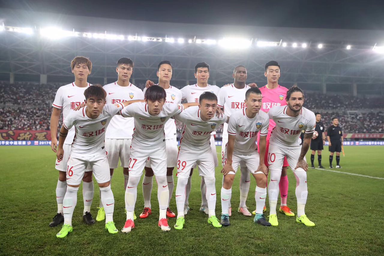 鍐烽潤缁濇潃鍔涘厠浜夊啝瑙嗛,鍐烽潤瀹岀編鐮村眬