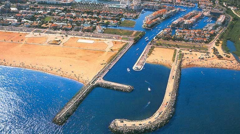 婊′笘鐣岄,婊′笘鐣屽幓鏃呰