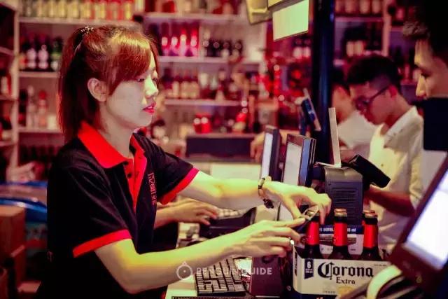 天堂超市，收留全北京喝酒和失眠的夜晚