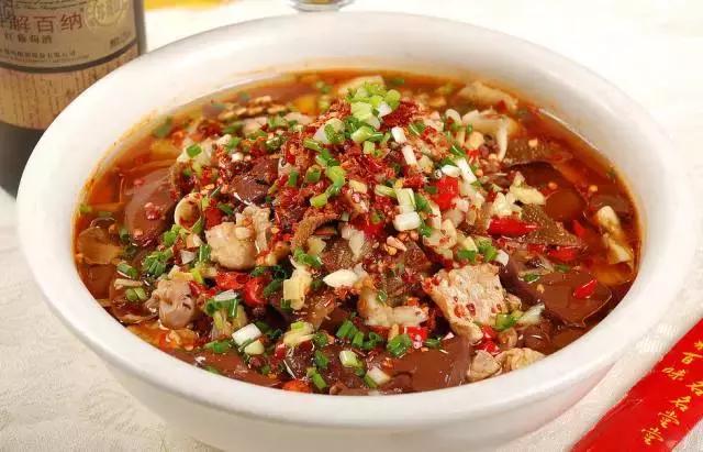 新乡必吃十大特点小吃步行街,舌尖上的古街美食街