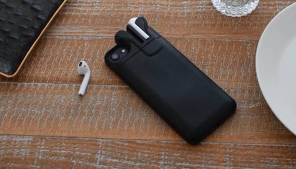 苹果20w充电头可以充airpodspro,iphone公开版和airpods套装版