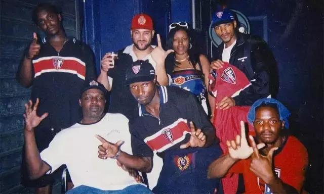 嘻哈进化史,潮流嘻哈服饰