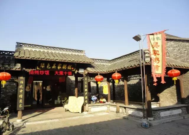 新乡必吃十大特点小吃步行街,舌尖上的古街美食街