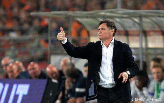 国足洋帅高光,国足年薪百万