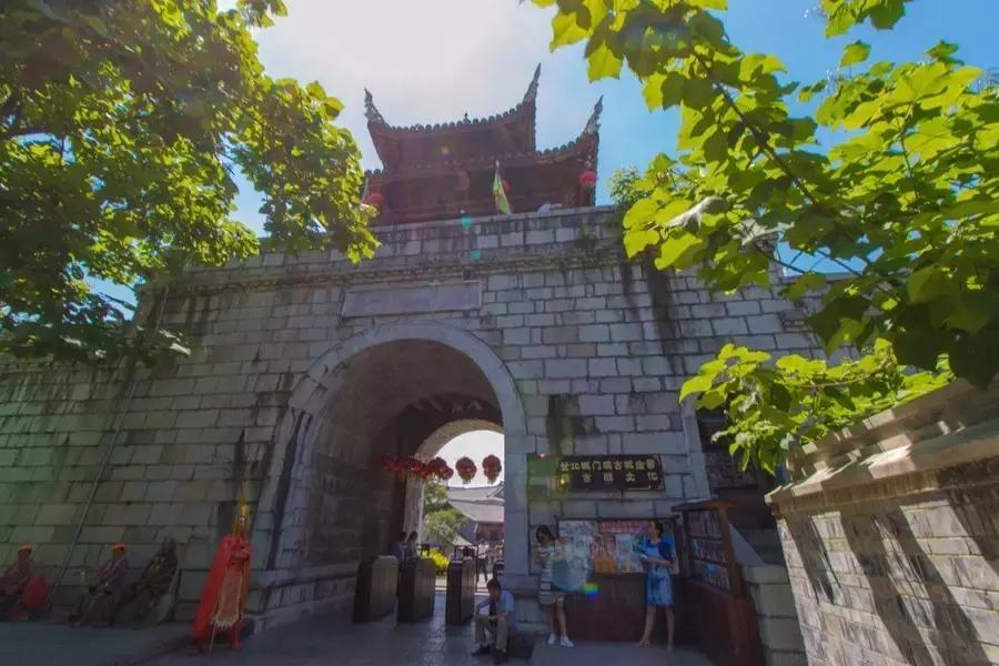 国庆节节成都五日游攻略,元旦成都出发两天一夜旅游攻略