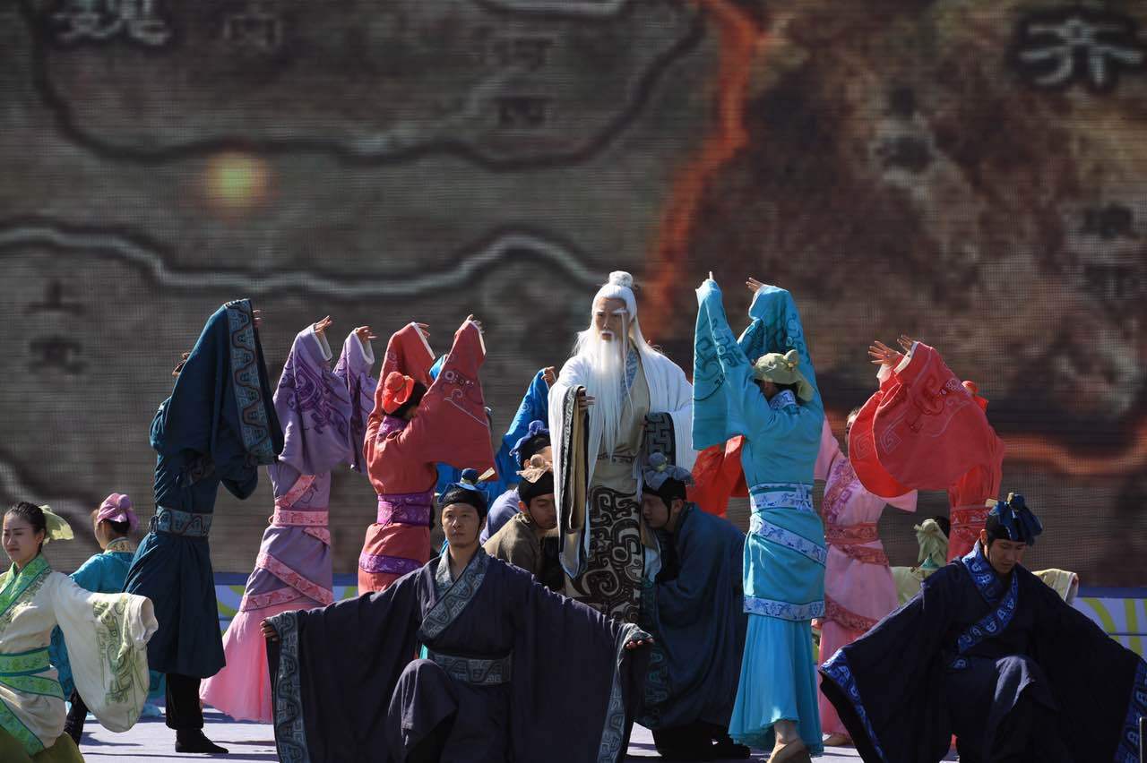 想寻找淄博的千年文化，首先来这些博物馆一探究竟