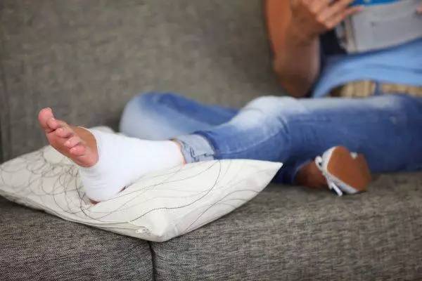 如何在球场上保护好自己的脚踝,脚踝一直受伤怎么进行恢复训练