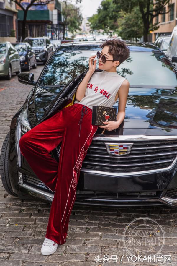 在路边拍照怎么摆姿势好看蹲着,在路边拍扭腰视频