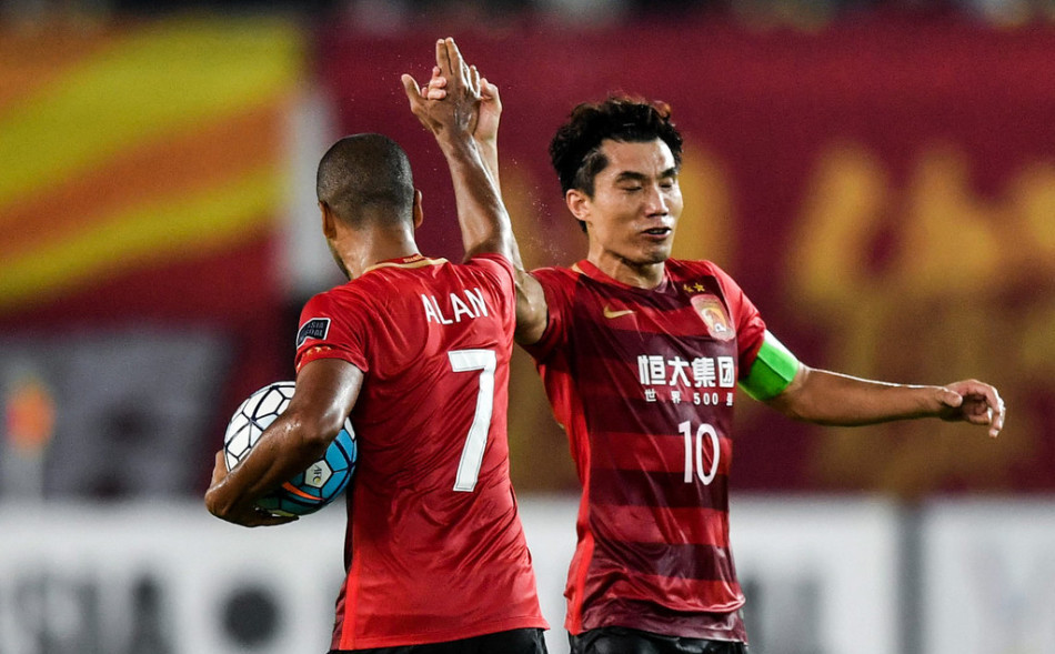 恒大上港之战谁赢了,恒大和上港的冠军之争