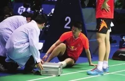 如何在球场上保护好自己的脚踝,脚踝一直受伤怎么进行恢复训练